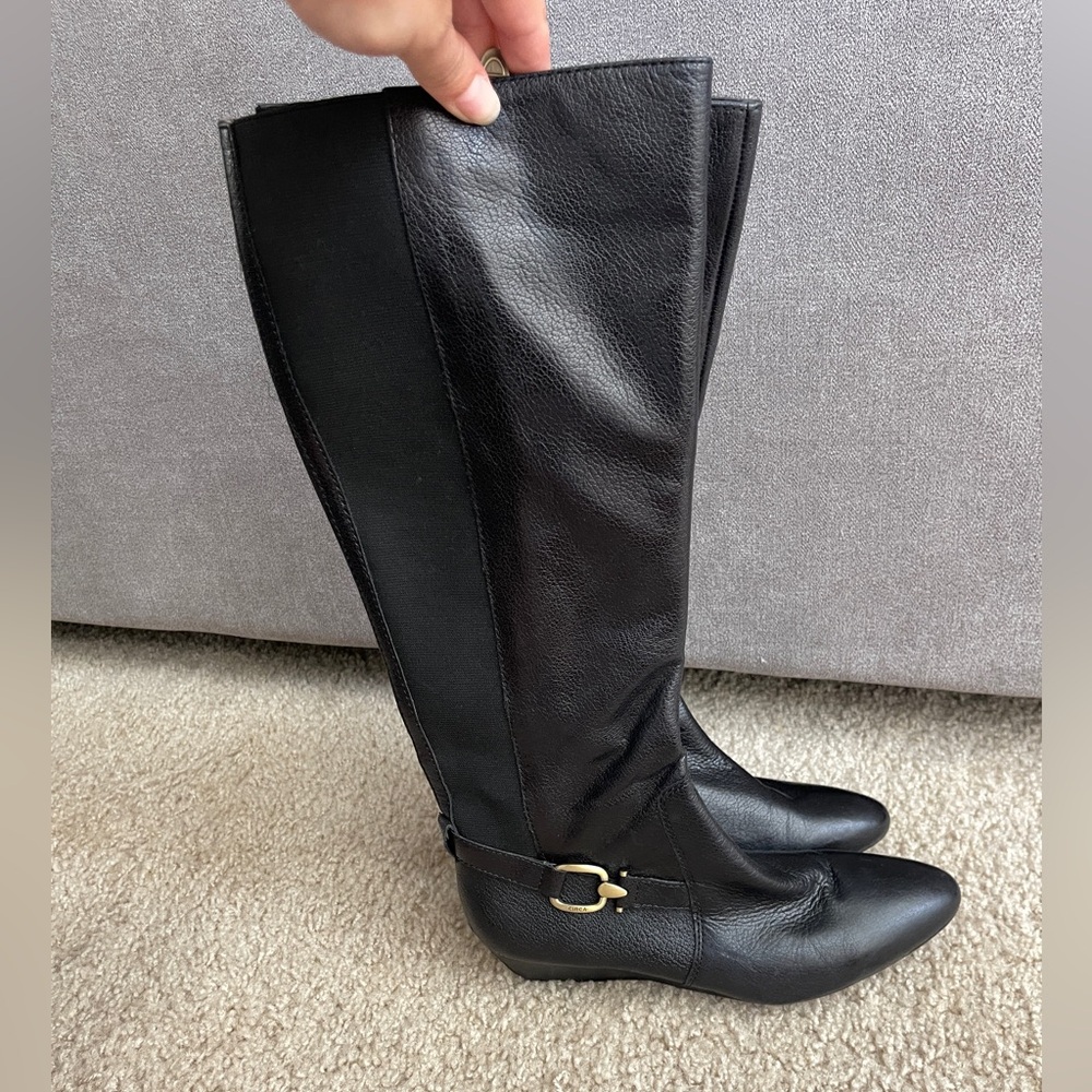 Circa Elegant Black Knee-High Women's Boots
